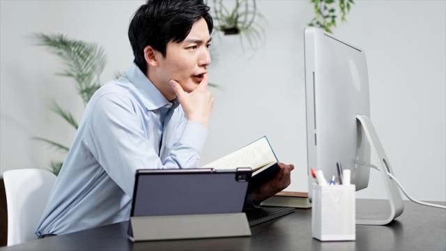 システム改修不要のマニュアル整備手法